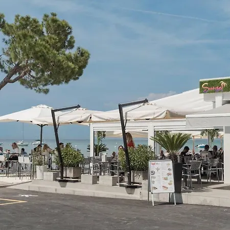 La Casetta Al Lago Ferienhaus *